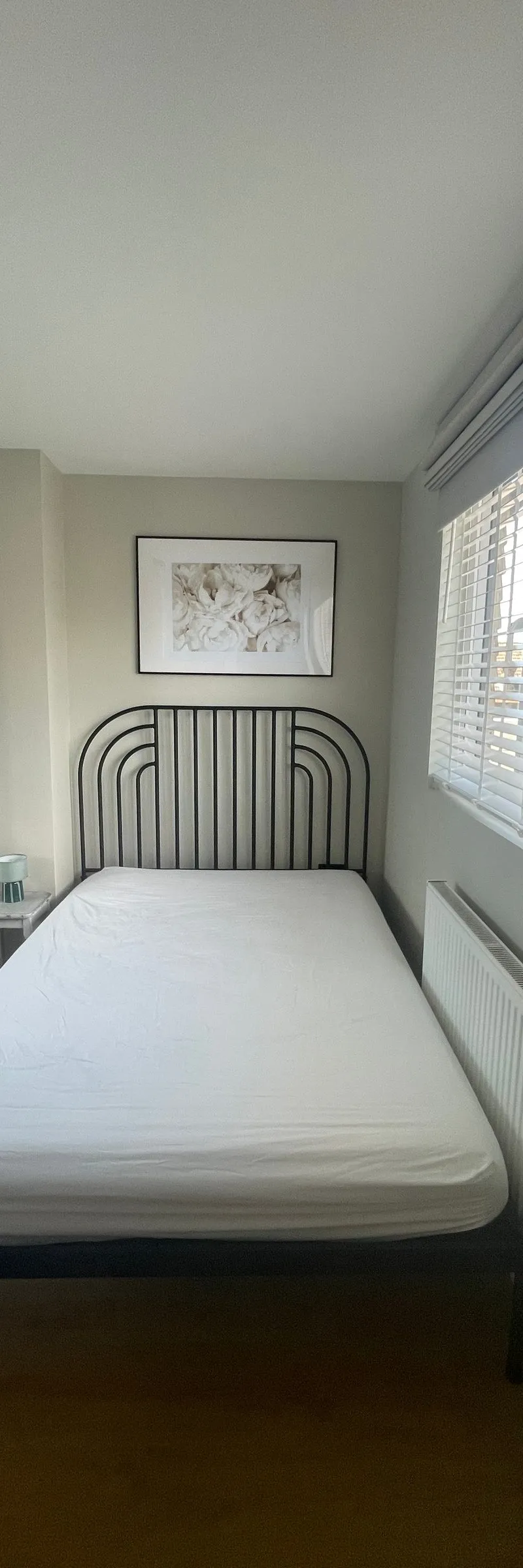 Furnished private bedroom and bathroom in South London