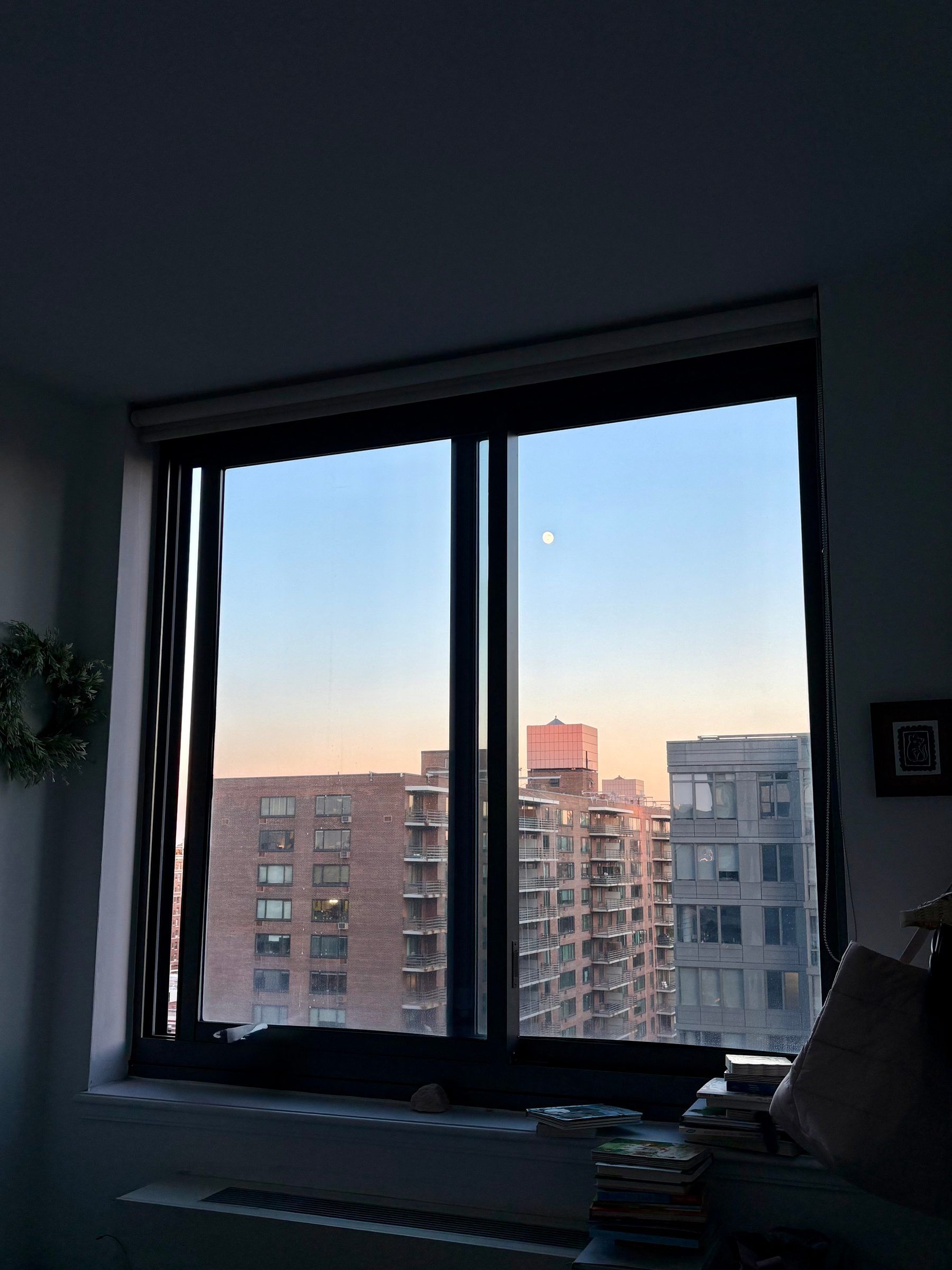 Spacious unfurnished one bedroom apartment in New York
