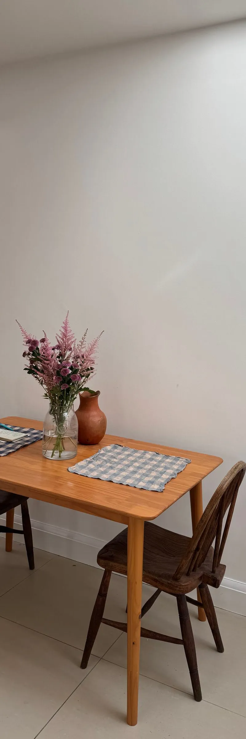 Garden Girl! Furnished private room in a 2-bed 2-bath W10 house