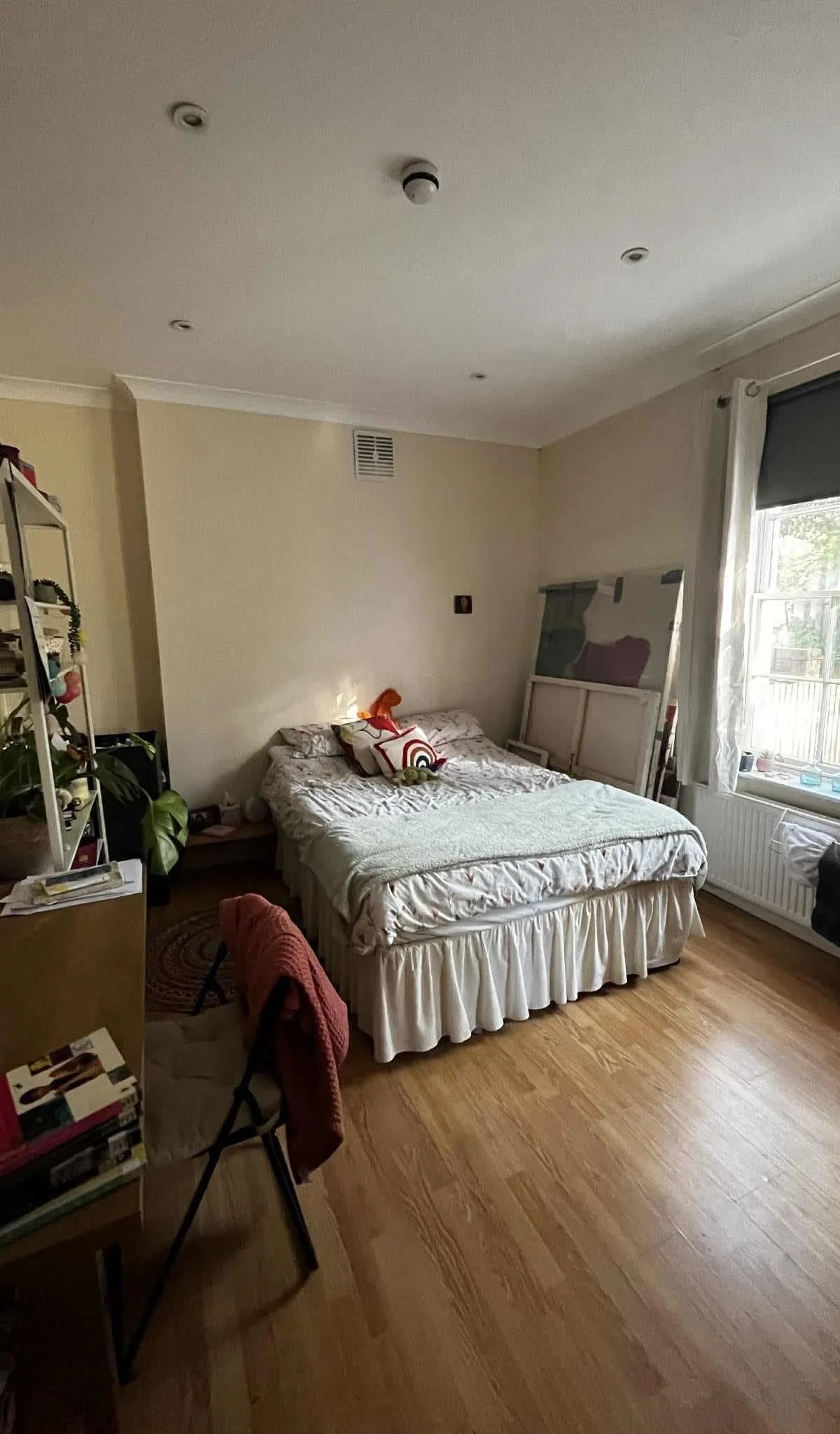 Large Double Room near Oval Station