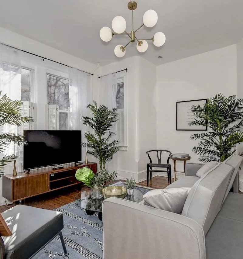 Private room in Capitol Hill