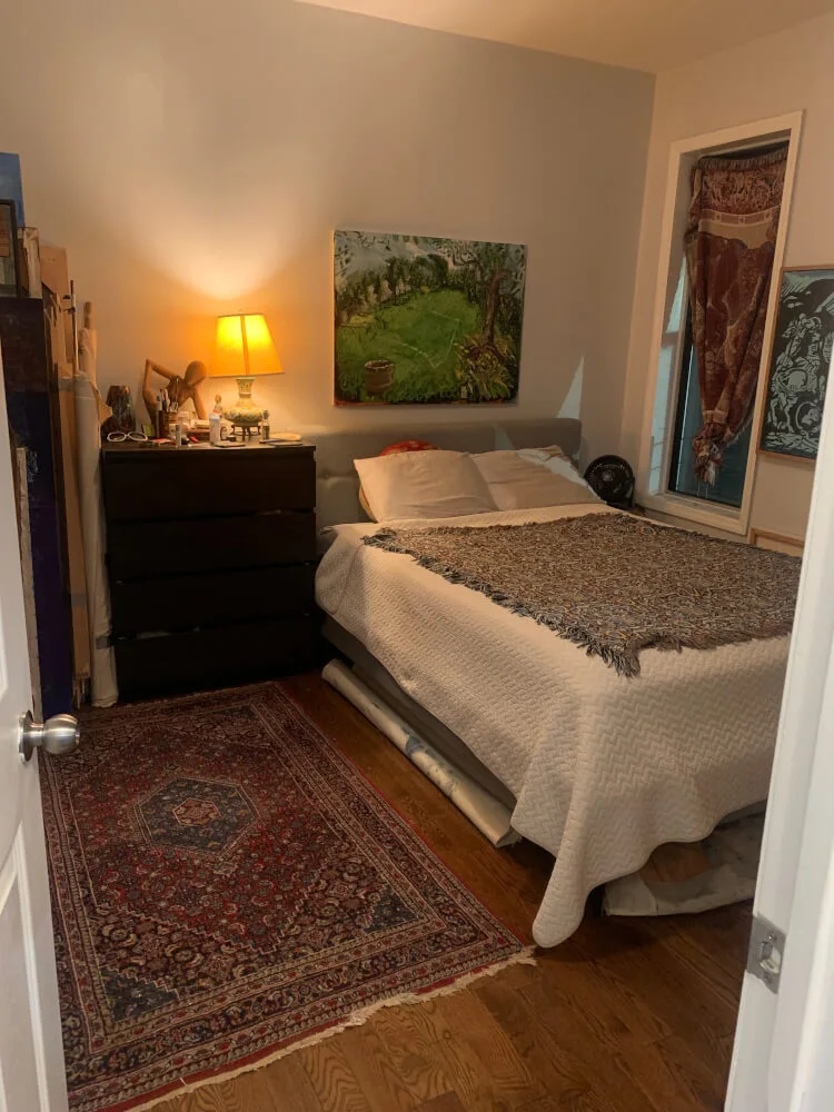 Art filled, cozy Crown Heights apt