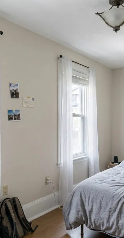 1 bedroom apartment in East Somerville