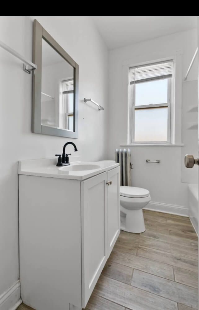 Central location, spacious unit
