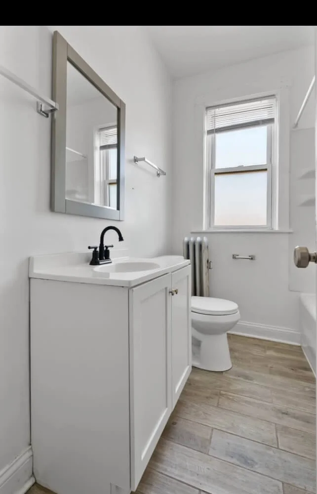 Central location, spacious unit