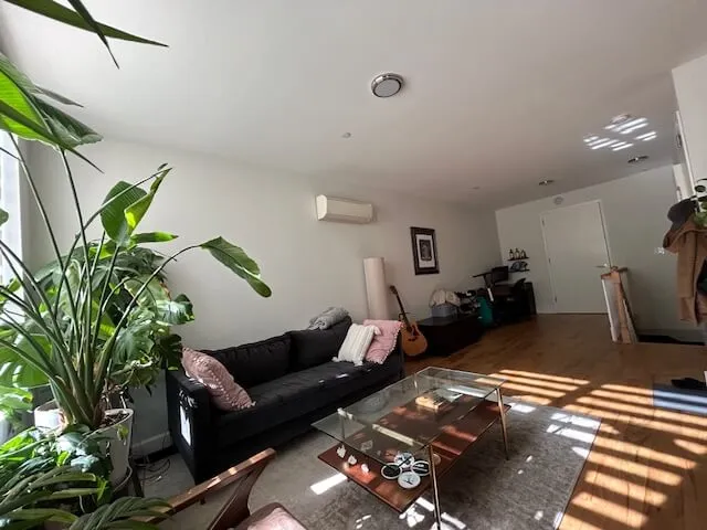 Sublet in Bushwick Spacious 1BR duplex