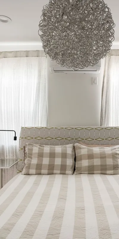 Your home away from home in the heart of Inglewood