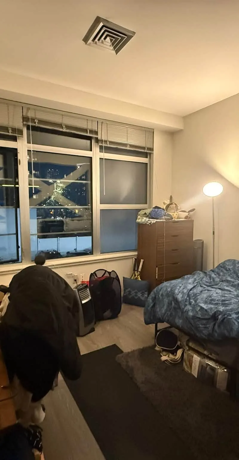 Room in 2-Floor, 2BR 1BA Apartment in South End