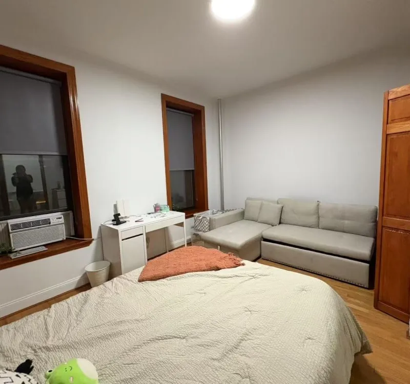 Alicia's Room in East Village