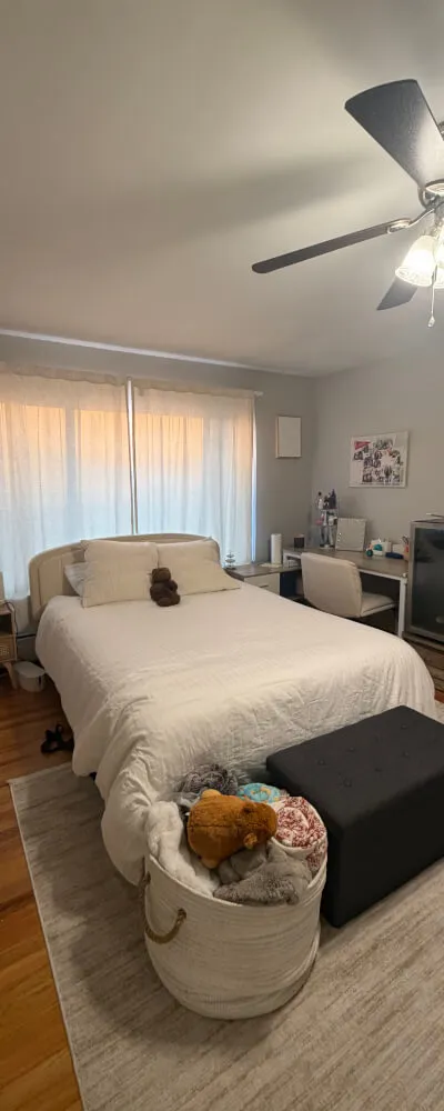 Looking for a Girl to Sublet my room Spring Semester 2026-27