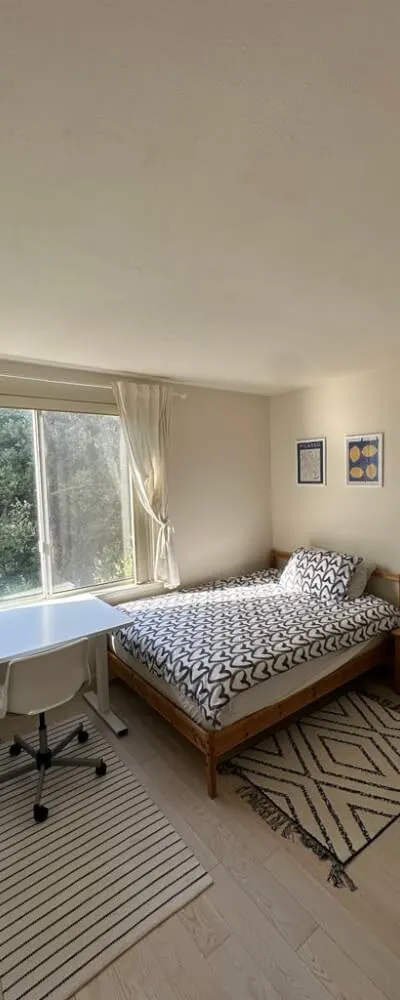 Vibrant Little Hollywood View Home in the warmest part of San Francisco