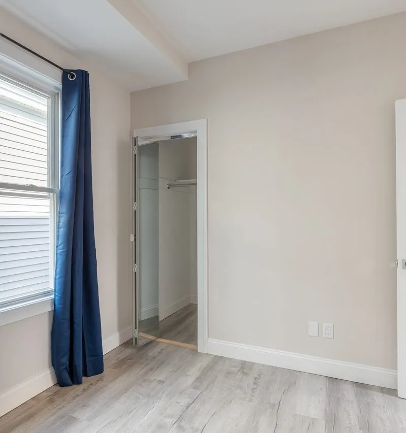 Private room in Dorchester
