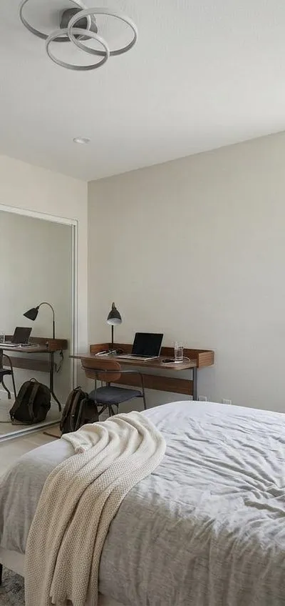Private room in Central LA