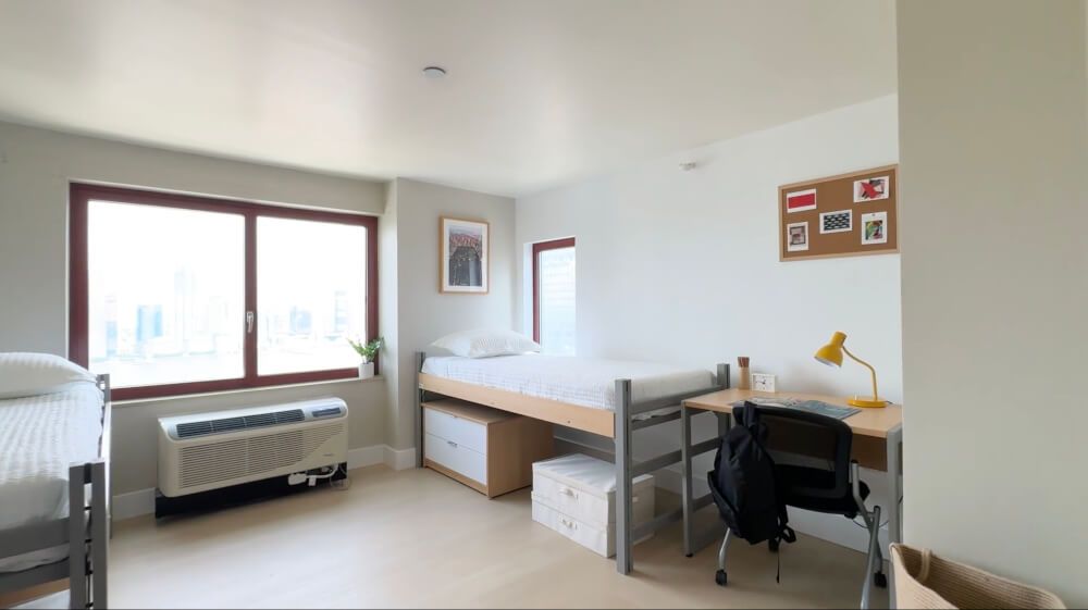 Students & NYC Interns Only — Shared FiDi Room, $1,500/mo,