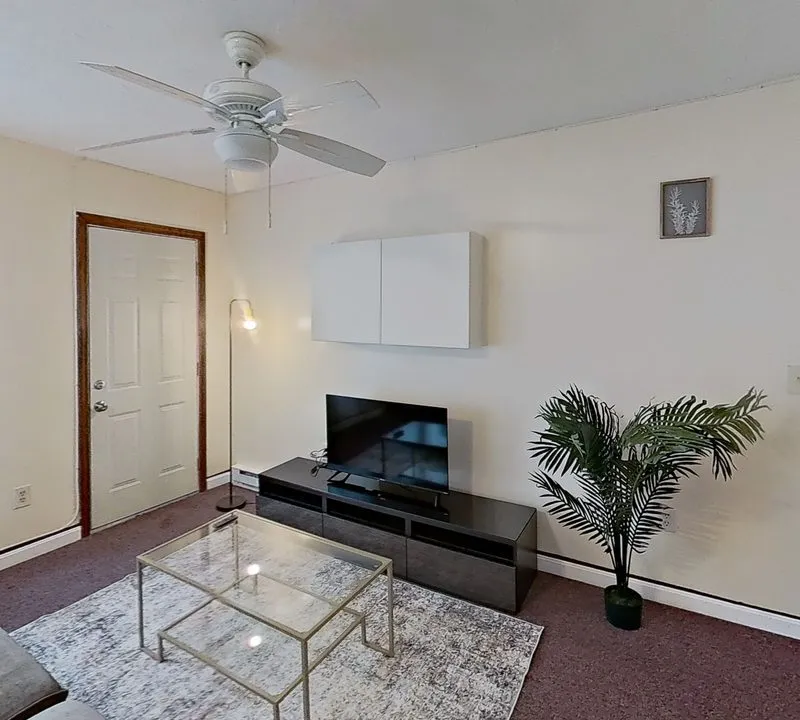 Private room in Roxbury