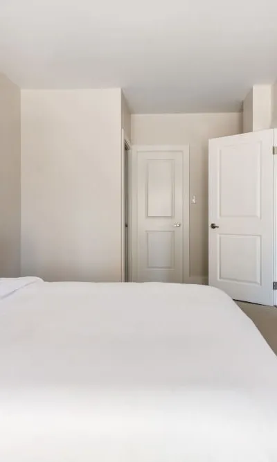 Charming 1-bedroom apartment in lovely SF with ensuite laundry