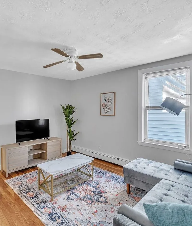 Private room in East Cambridge