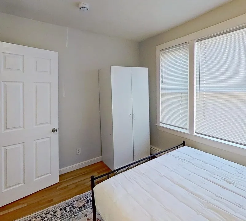 Private room in East Cambridge