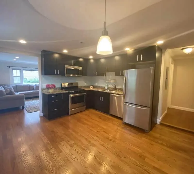 Spacious 1b+office in Charlestown, boston