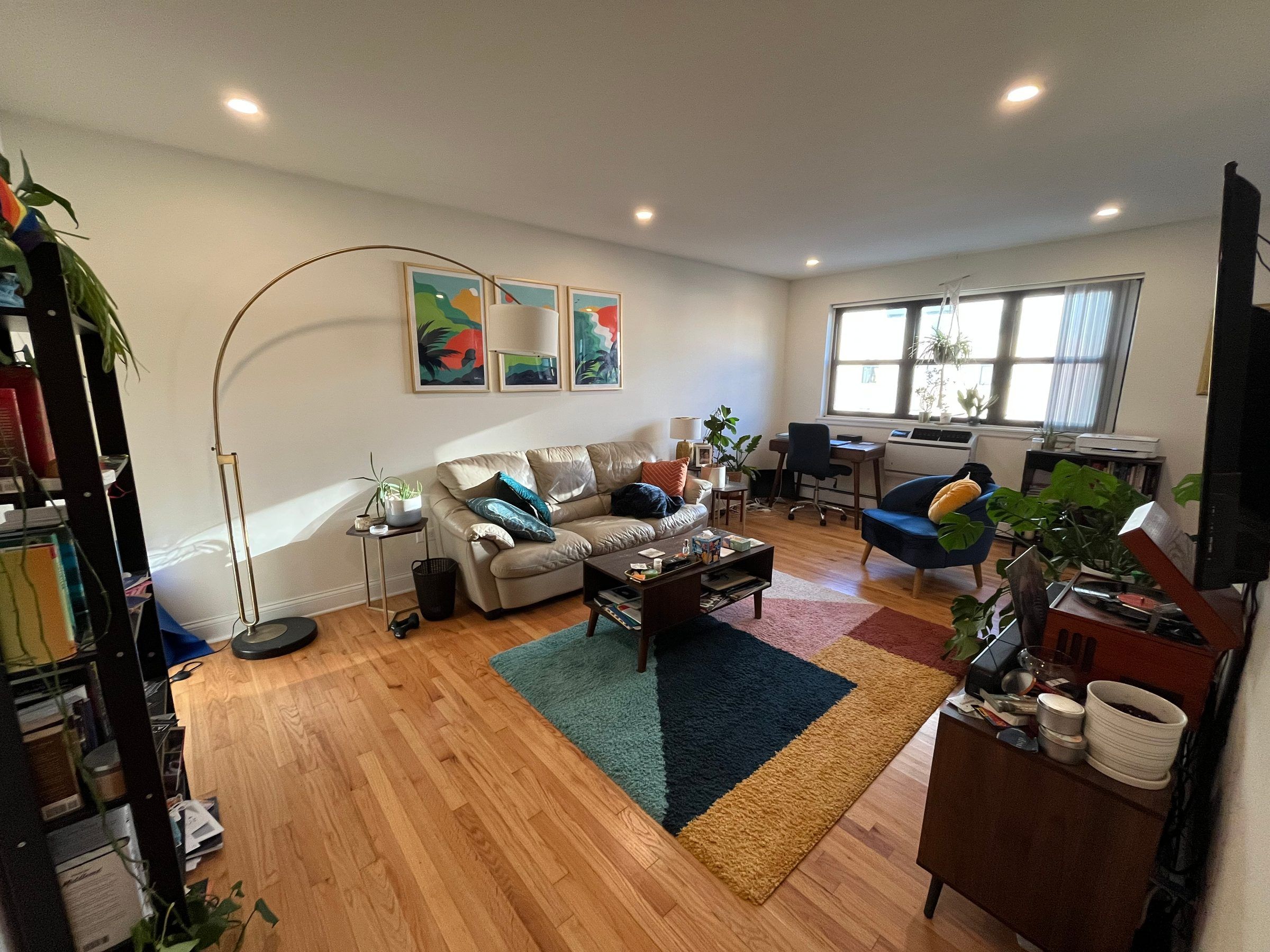 Bright 1-Bedroom in Edgewater near Lake and Red Line