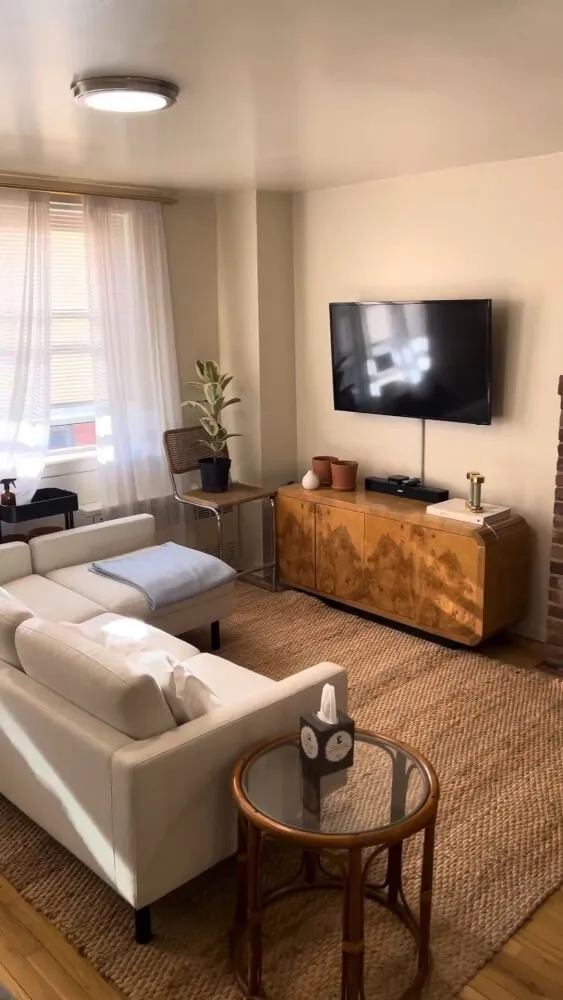 Fully furnished 1bed/1bath available for sublet in manhattan.