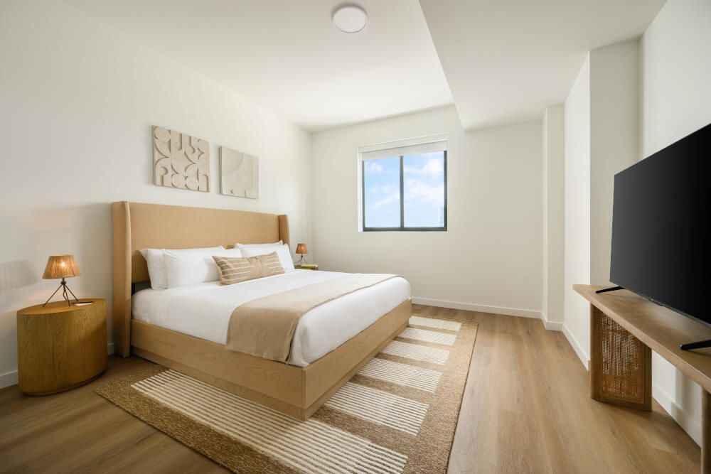 2 Bedroom Superior Suite w/ Balcony