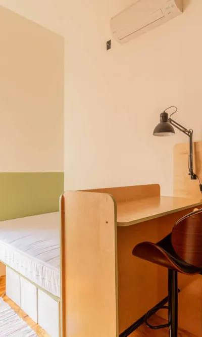 Beautiful Private Room in a Coliving House in Brooklyn ! McCarren 141