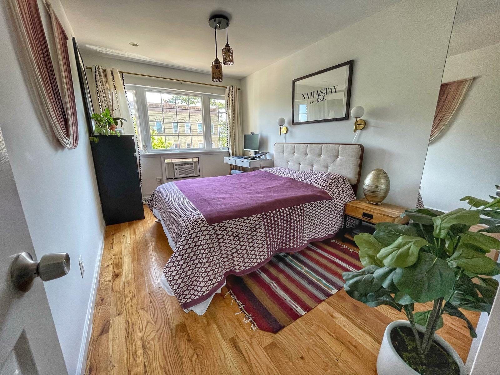 Furnished Private Room with Ensuite Bathroom in Bushwick