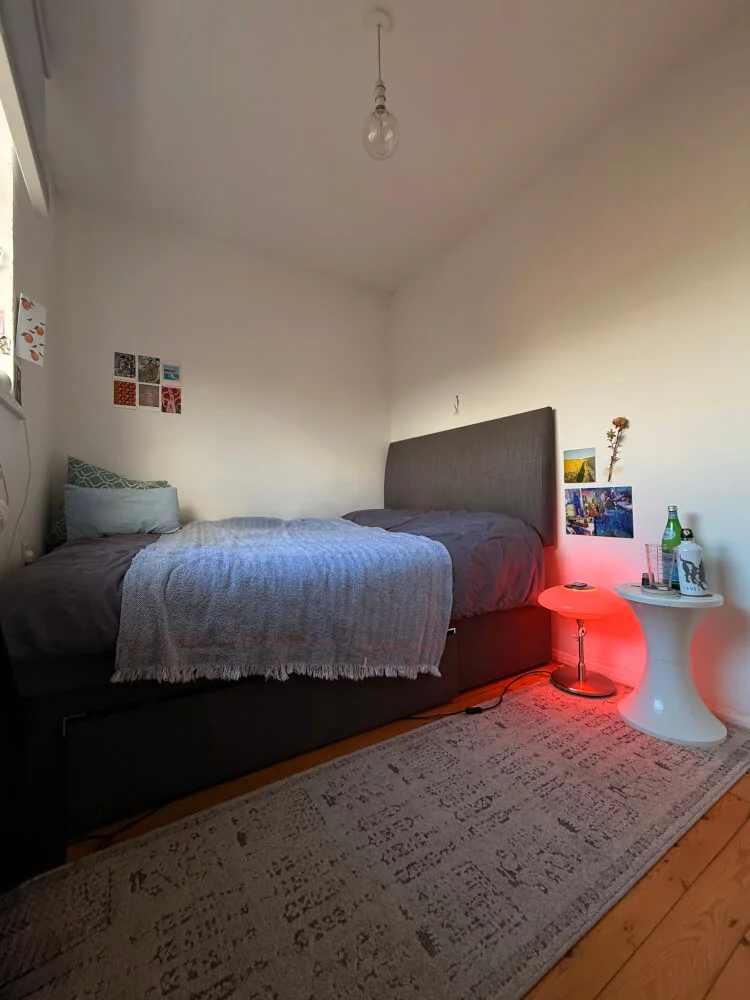 Bright & cozy room in a modern duplex in Bethnal Green