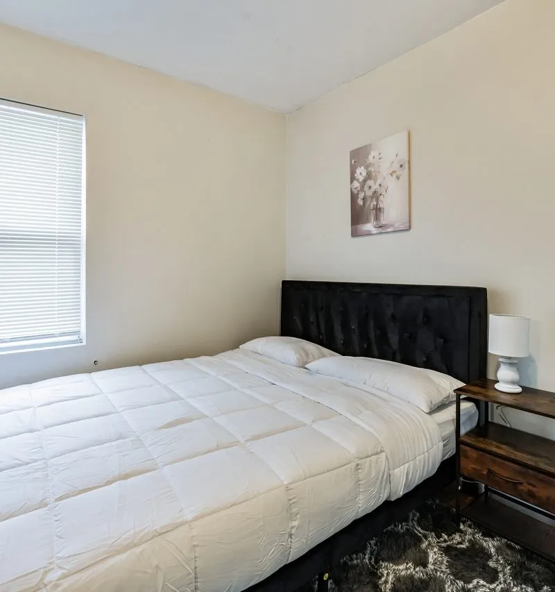 Private room in East Cambridge