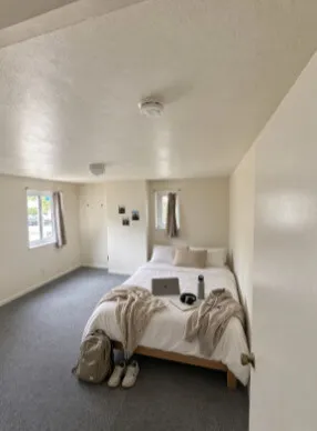 Pittsburgh 1B1B/2B1B | Near Pitt & CMU | Huge Living Space | Parking