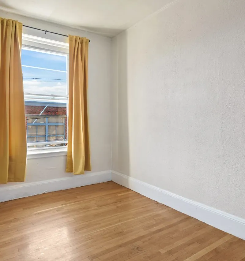 Private room in Allston