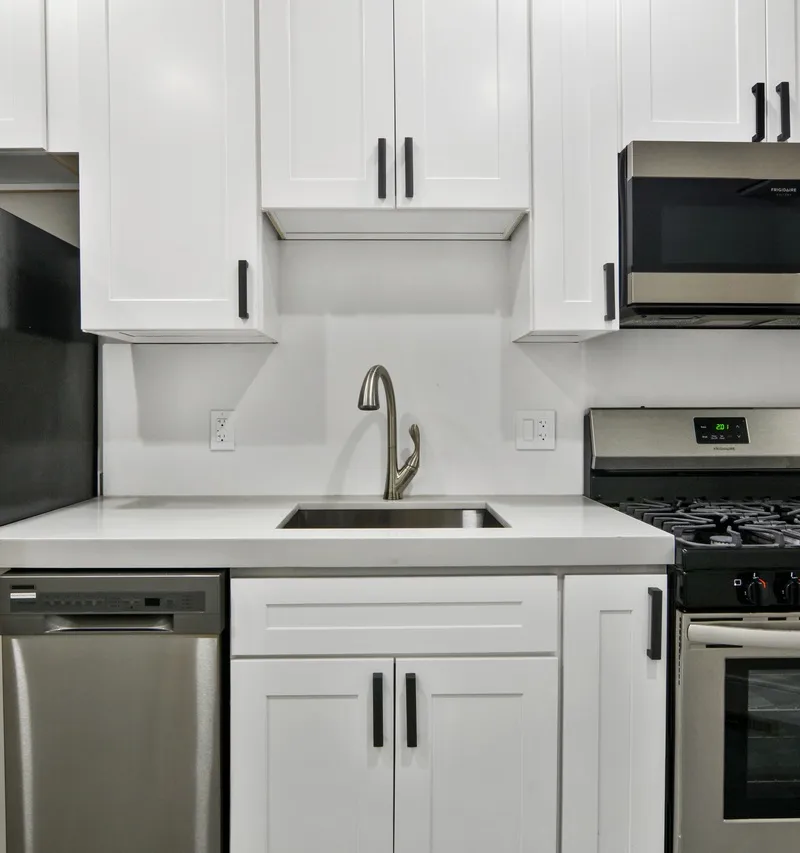 1 bedroom apartment in North End