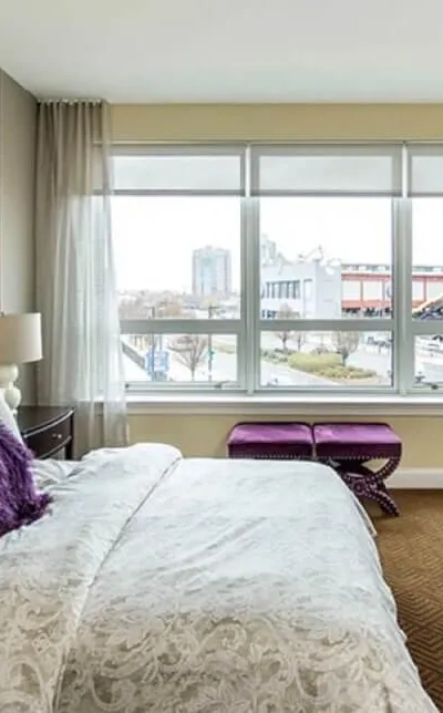 Spacious Private Bedroom in Old City