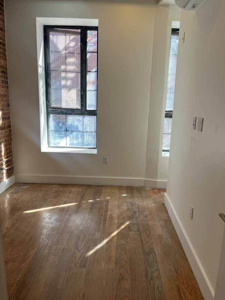 Live in the Heart of Williamsburg