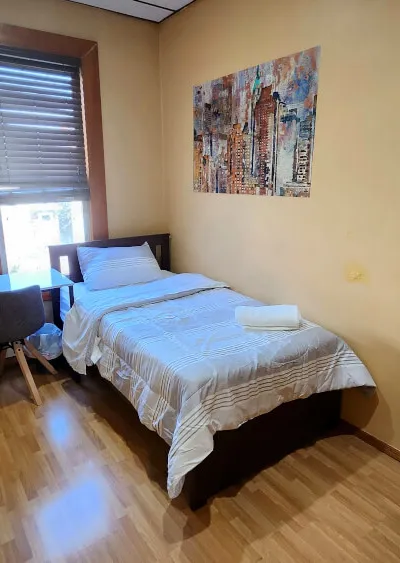 Furnished Single Room, 5 mins to Journal Square PATH, Jersey City