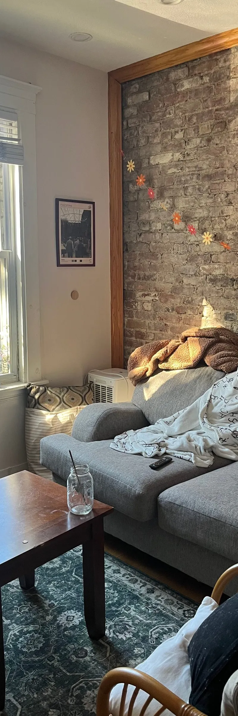 Fully furnished private bedroom in Boston with modern bathroom/kitchen, in-unit laundry, great access to T