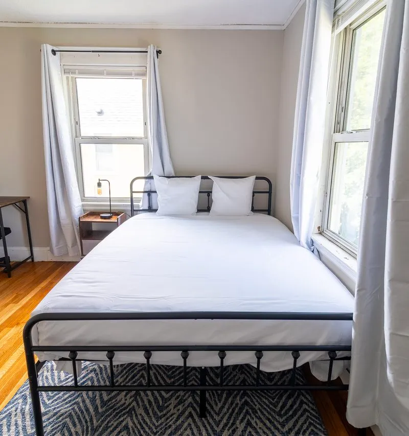 Private room in Ten Hills