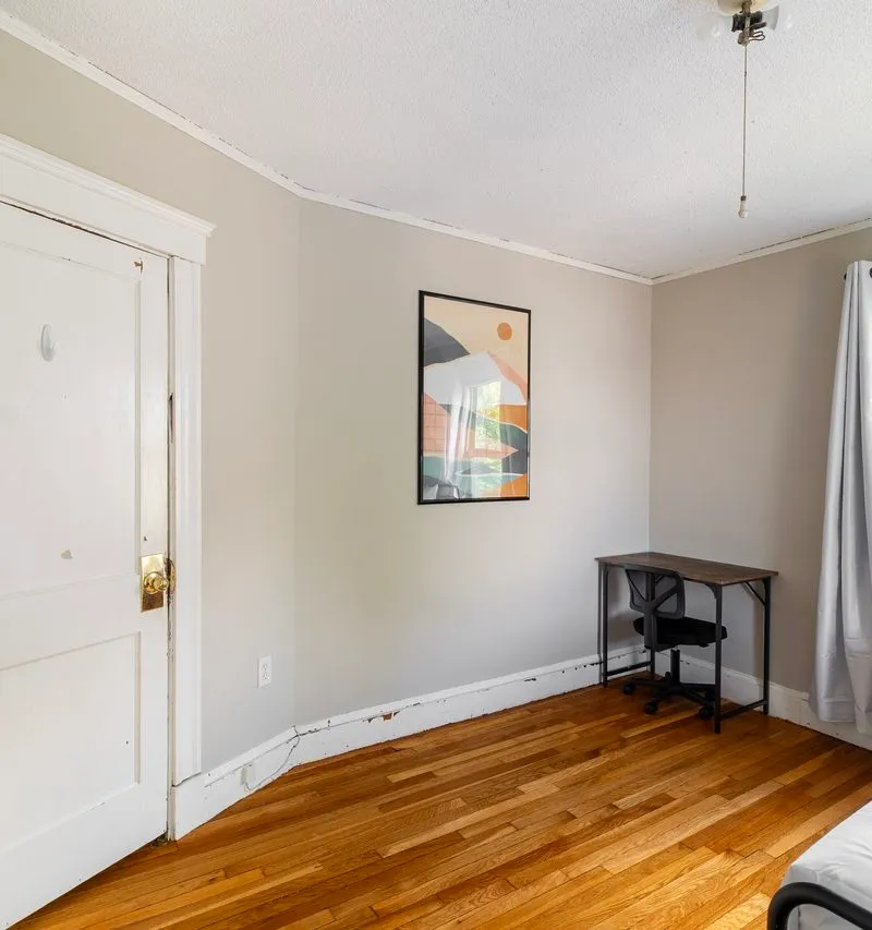 Private room in Ten Hills