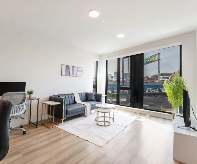 Premium 1-bedroom apartment with Gym & Work Desk