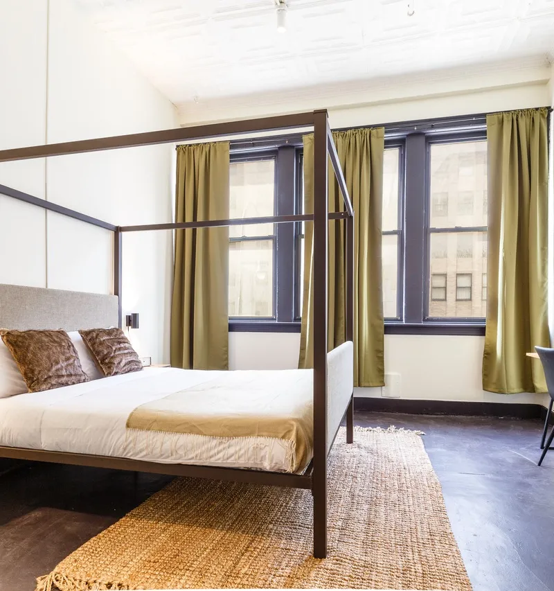 Private room in New York