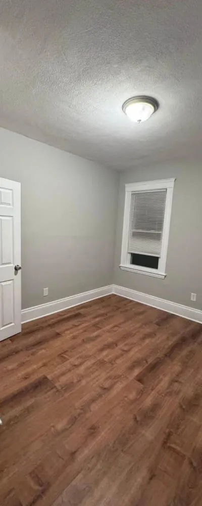 Private Room in Quiet Malden Home