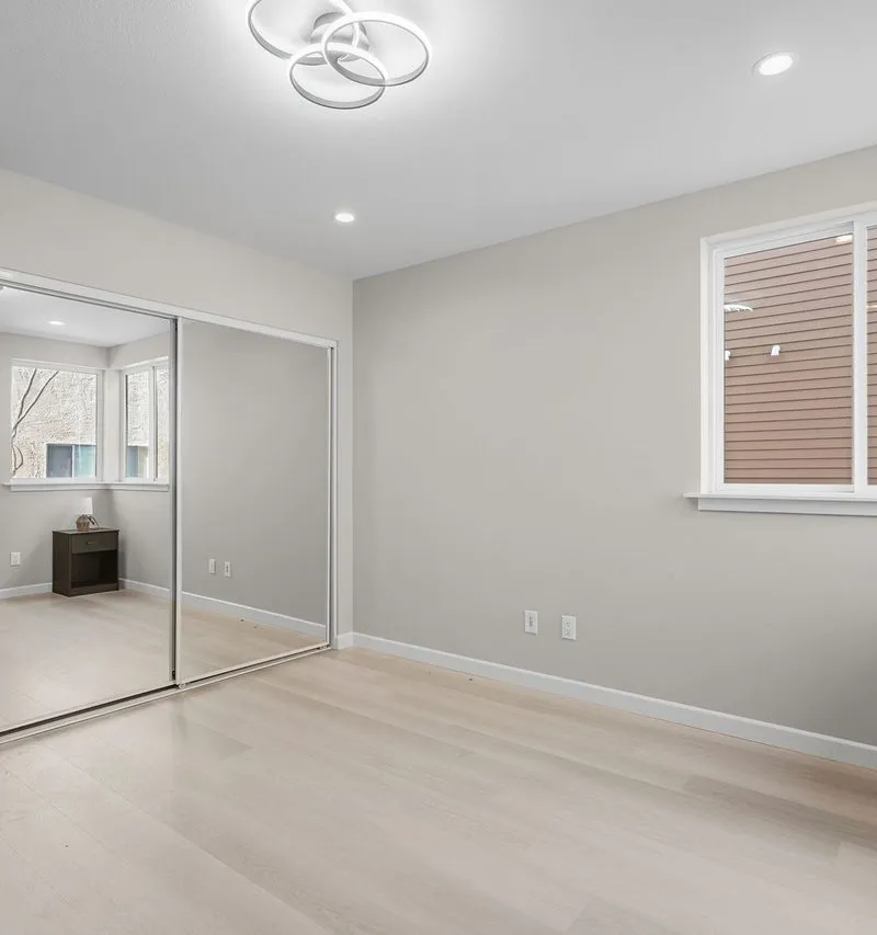 Private room in Central LA