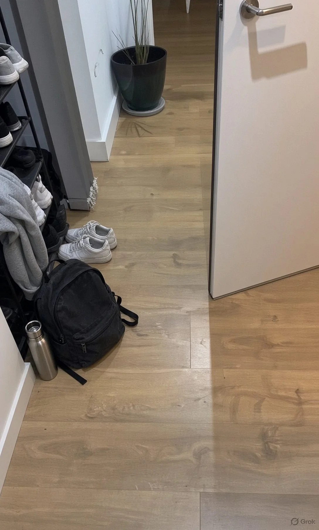 Luxury Master Suite with En-Suite Bath in Canary Wharf E14 0TB | Free Council Tax | Near UCL Student Flatmate