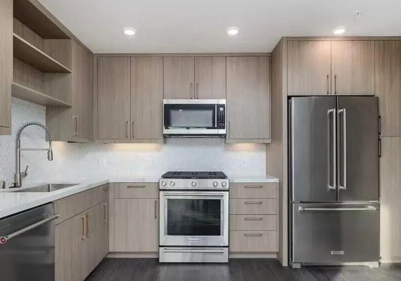 Furnished Shared Apartment in DTLA | Private Bathroom & Parking Space
