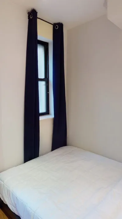 Private room in New York