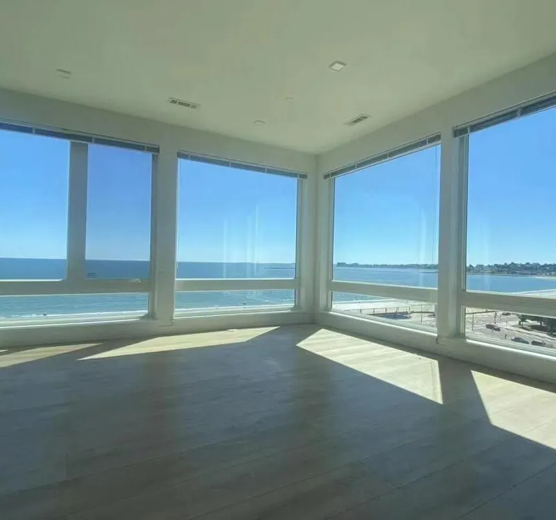 Luxury Oceanfront 2B2B Sublet in Revere, Boston | Direct Blue Line (Wonderland) | Unobstructed Sea Views | Cat-Friendly