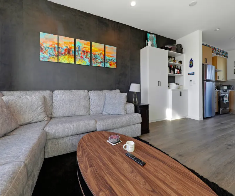 Private Bedroom and Bathroom in Wallingford