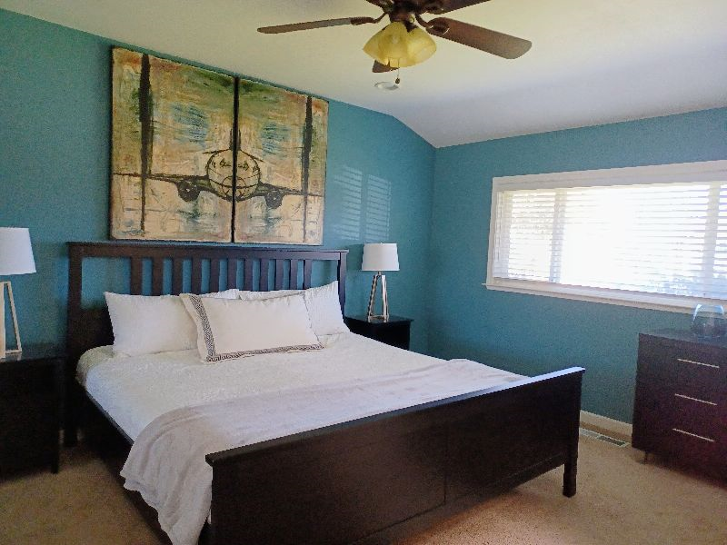 3/2 SFH with Lg Gated Yard in Exellent Central Area