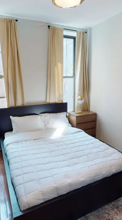 Private room in New York